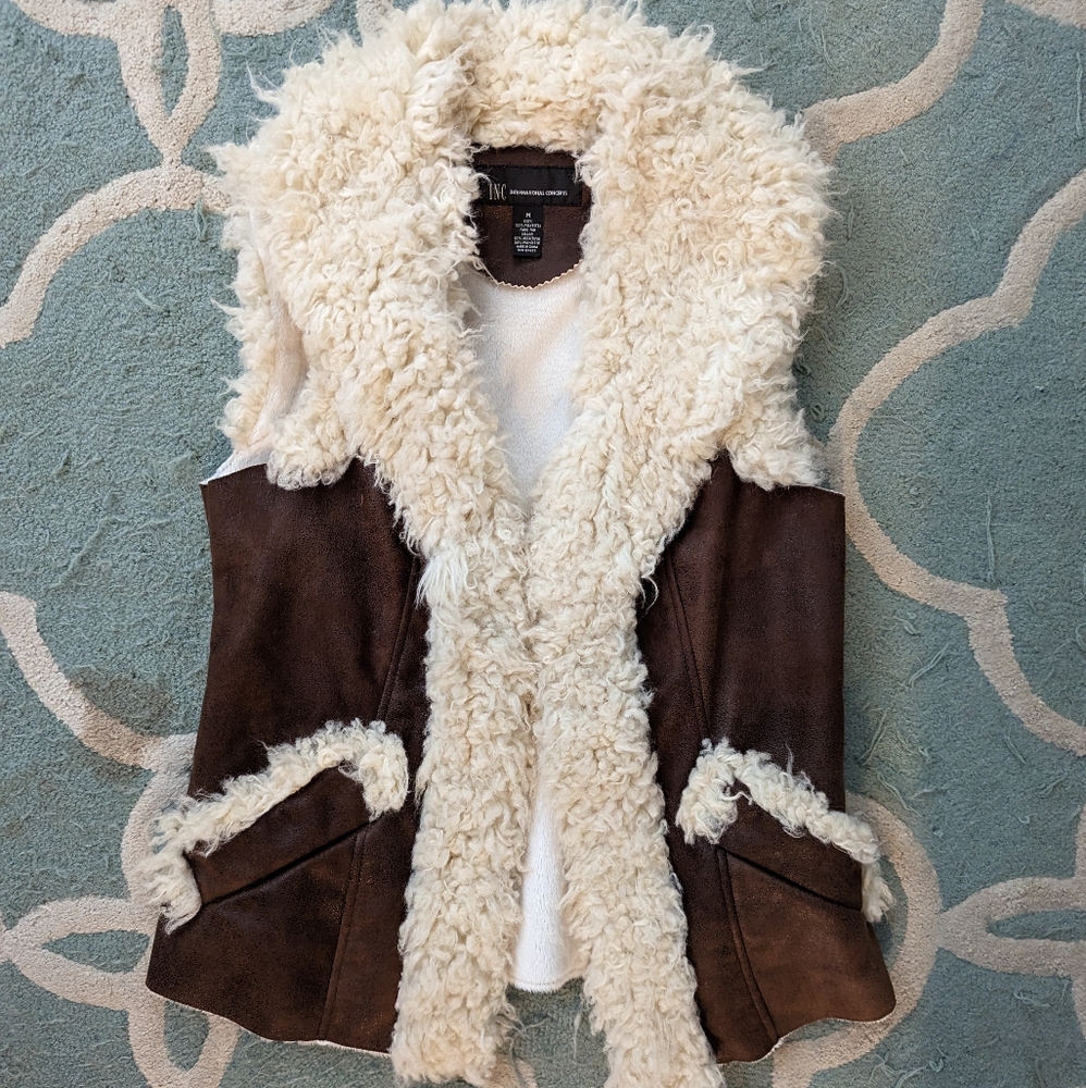 INC vest